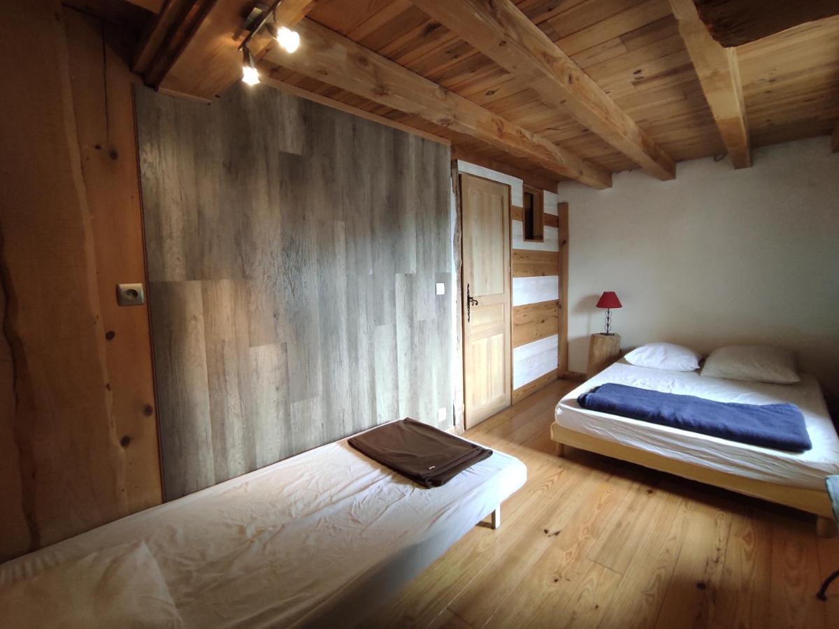 Bed and Breakfast Le Pre De La Fontaine Billiere Екстер'єр фото