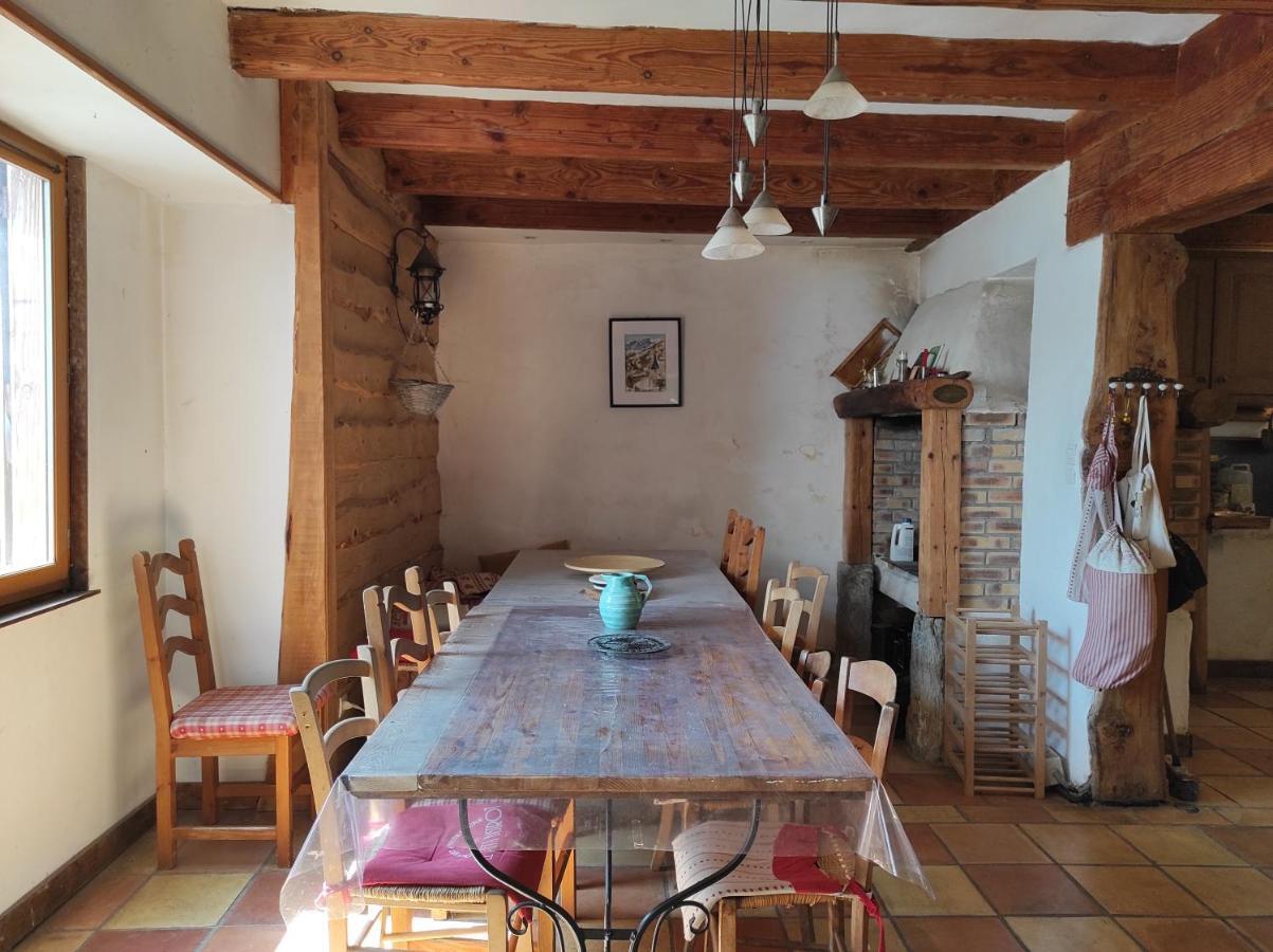 Bed and Breakfast Le Pre De La Fontaine Billiere Екстер'єр фото
