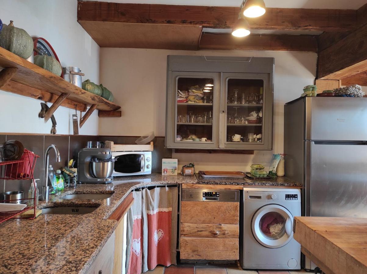Bed and Breakfast Le Pre De La Fontaine Billiere Екстер'єр фото