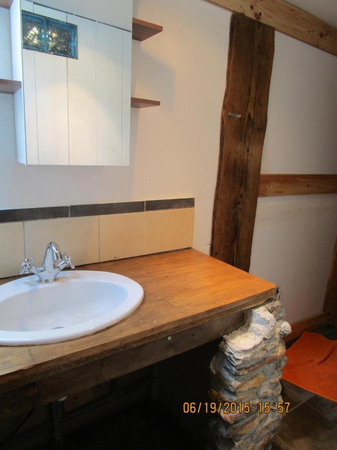 Bed and Breakfast Le Pre De La Fontaine Billiere Екстер'єр фото